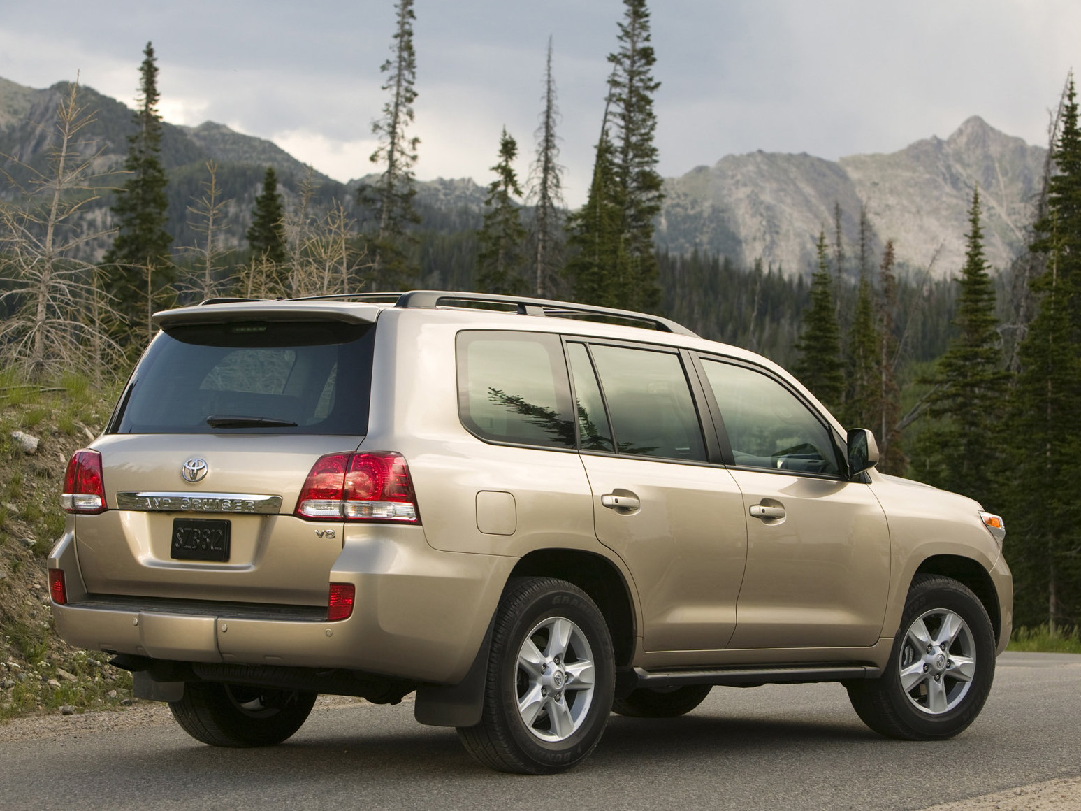 Тюнинг toyota lc 200 suv 2007, фото тюнинга тайота лц 200